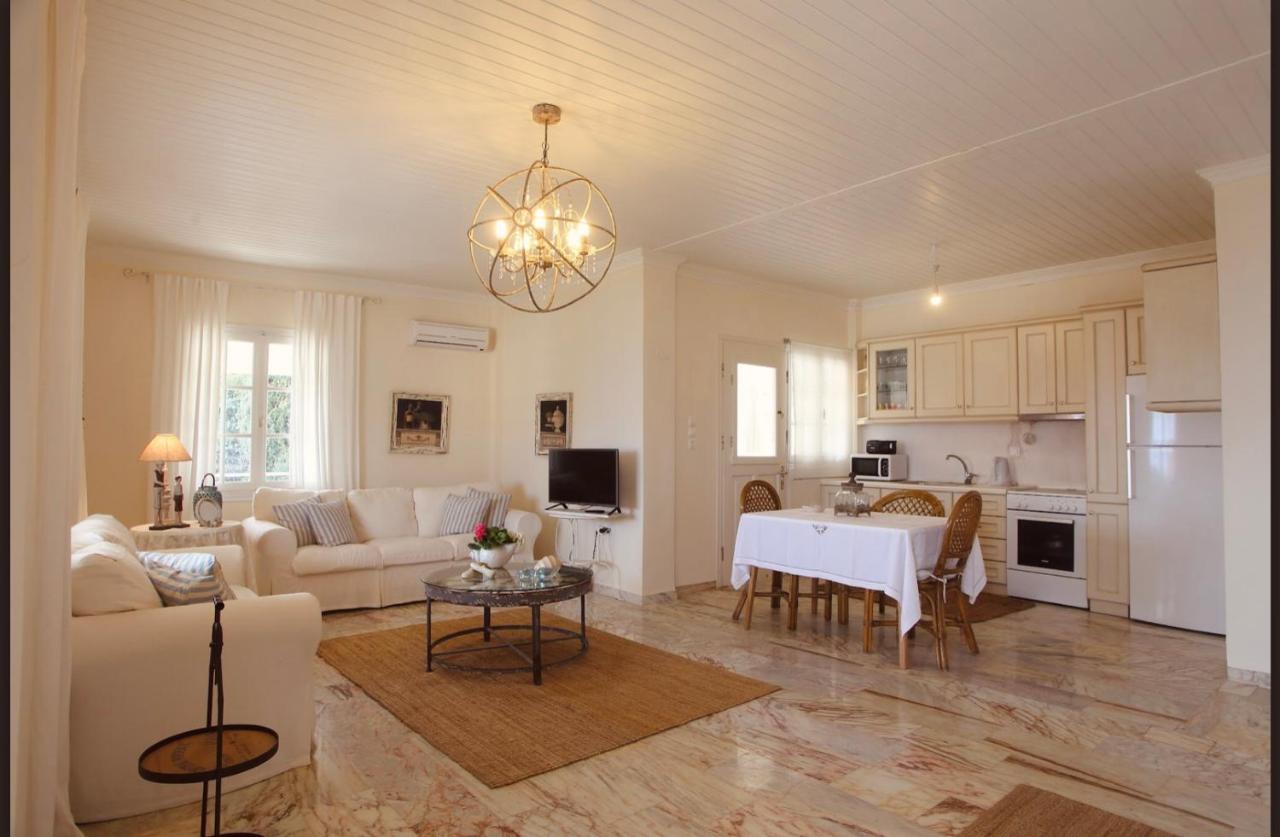 Villa Il Sogno Lefkas à Nikiana Extérieur photo